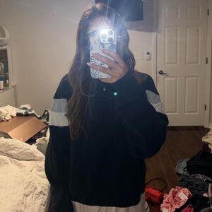 Brandy Melville Navy Striped Crewneck Sweatshirt